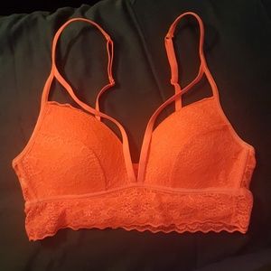 🎀🐕VS Pink lace Bralette XS-S